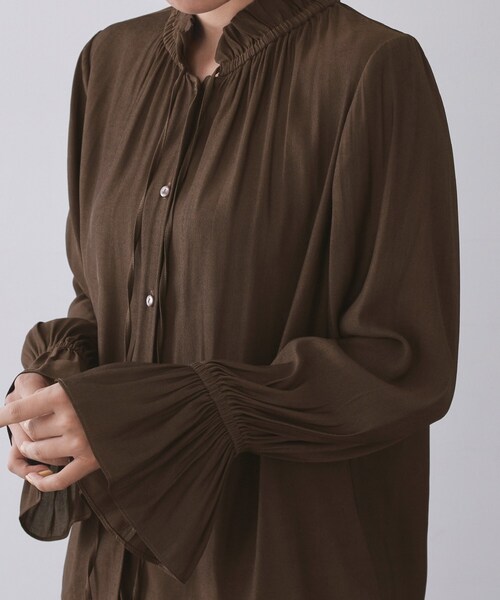 OPAQUE.CLIP（オペークドットクリップ）の「フリルカラーブラウス【洗濯機OK】（シャツ/ブラウス・レディース・ナチュラル/ブラウン系その他/パープル・38/40/42）」の21枚目の写真