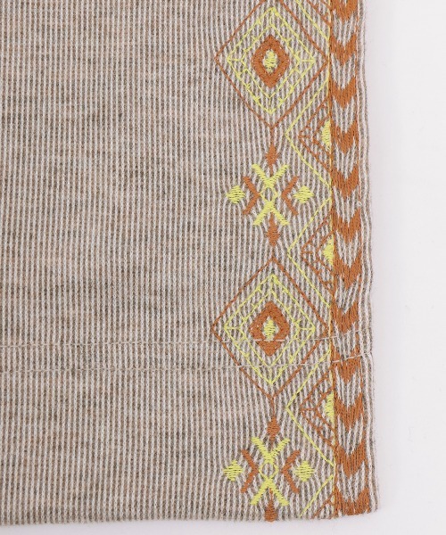 チチカカ(チチカカ)の「起毛サカリバドルマンプルオーバー(Tシャツ/カットソー・レディース・ネイビー/ベージュ/チャコールグレー・FREE)」の17枚目の写真