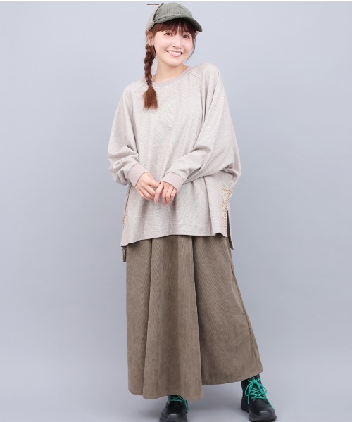 チチカカ(チチカカ)の「起毛サカリバドルマンプルオーバー(Tシャツ/カットソー・レディース・ネイビー/ベージュ/チャコールグレー・FREE)」の6枚目の写真