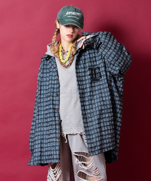 a.p.o.v.(エーピーオービー)の「a.p.o.v. ビッグナンバリング&ロゴオーバーサイズ染抜チェックデニムシャツジャケット(シャツ/ブラウス・メンズ・ネイビー/ブルー・ONESIZE)」の9枚目の写真