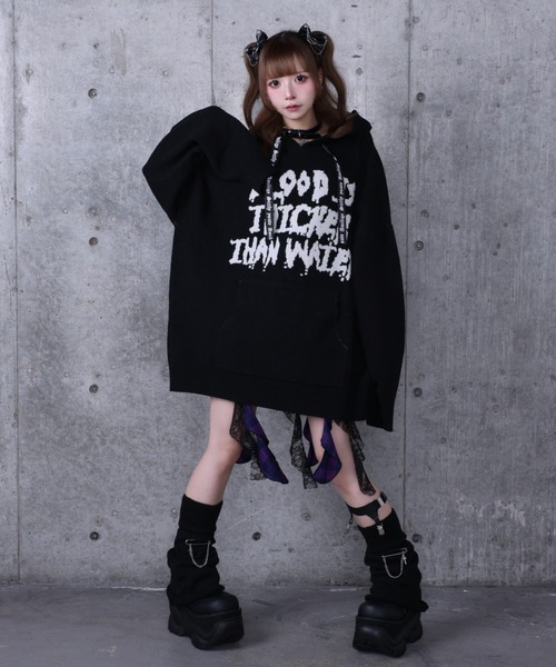 Amilige(アミリージュ)の「BLOOD IS THICKER THAN WATERパーカーニット(ニット/セーター・レディース・ブルー/ブラック・FREE)」の22枚目の写真