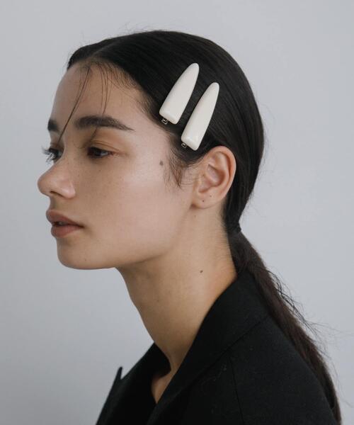 URBAN RESEARCH(アーバンリサーチ)の「decor『デコール』 2P Wide hair clip(バレッタ/ヘアクリップ・レディース・アイボリー/ブラック・-)」の1枚目の写真