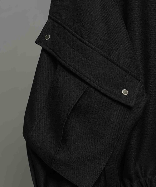 MAISON SPECIAL(メゾンスペシャル)の「《UNISEX》Prime-Over Cargo Big Poket Shirt Blouson/プライムオーバーカーゴビッグポケットシャツブルゾン【MAISON SPECIAL/メゾンスペシャル】(ブルゾン・メンズ・ベージュ/ブラック/オフホワイト・2/1)」の17枚目の写真