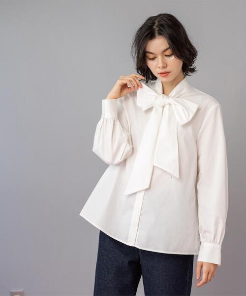 OPAQUE.CLIP（オペークドットクリップ）の「≪通勤・セレモニー対応≫ボウタイシャツブラウス【洗濯機OK】（シャツ/ブラウス・レディース・ライトブルー/ホワイト・38/40/36/42）」の10枚目の写真
