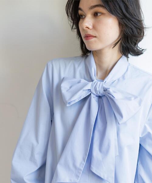 OPAQUE.CLIP（オペークドットクリップ）の「≪通勤・セレモニー対応≫ボウタイシャツブラウス【洗濯機OK】（シャツ/ブラウス・レディース・ライトブルー/ホワイト・38/40/36/42）」の13枚目の写真