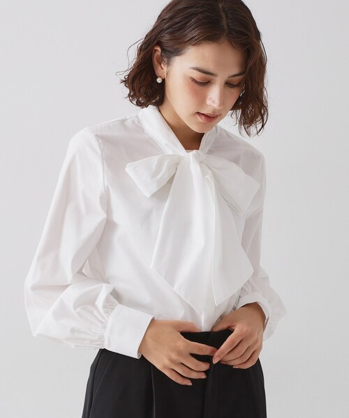 OPAQUE.CLIP（オペークドットクリップ）の「≪通勤・セレモニー対応≫ボウタイシャツブラウス【洗濯機OK】（シャツ/ブラウス・レディース・ライトブルー/ホワイト・38/40/36/42）」の21枚目の写真