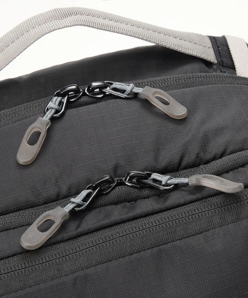 DAKINE(ダカイン)の「DAKINE MISSION PRO BACKPACK 32L バックパック/リュック 【25-26SNOWモデル】/ダカインスキースノーボードギア(バックパック・リュックサック)(バックパック/リュック・メンズ・ブラック・FREE)」の14枚目の写真
