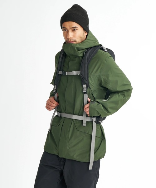 DAKINE(ダカイン)の「DAKINE MISSION PRO BACKPACK 32L バックパック/リュック 【25-26SNOWモデル】/ダカインスキースノーボードギア(バックパック・リュックサック)(バックパック/リュック・メンズ・ブラック・FREE)」の2枚目の写真