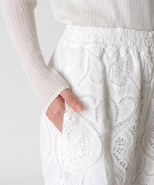 Jines(ジネス)の「レース刺繍ワイドパンツ(その他パンツ・レディース・ブラック/ホワイト・38)」の12枚目の写真