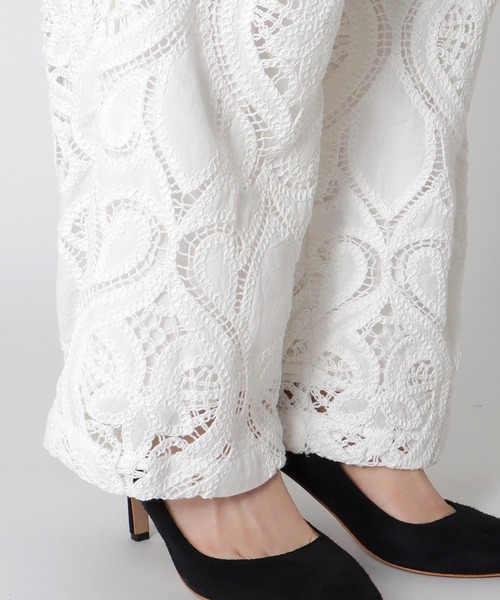 Jines(ジネス)の「レース刺繍ワイドパンツ(その他パンツ・レディース・ブラック/ホワイト・38)」の13枚目の写真