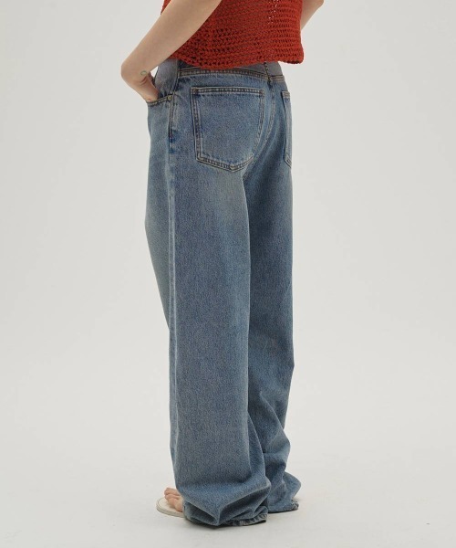 TODAYFUL(トゥデイフル)の「TODAYFUL Cary’s Denim/12611404(デニムパンツ・レディース・サックスブルー・25/24/23)」の4枚目の写真