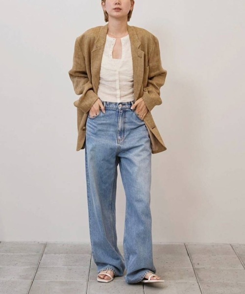 TODAYFUL(トゥデイフル)の「TODAYFUL Cary’s Denim/12611404(デニムパンツ・レディース・サックスブルー・25/24/23)」の14枚目の写真
