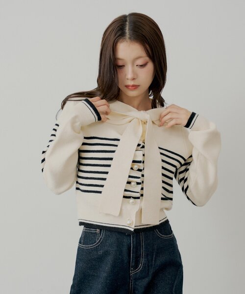 Chico（チコ）の「【SALON by Chico/4色展開】フロントリボンパールフリルトップス（ニット/セーター・レディース・グレー/アイボリー/ブラック/ホワイト系その他2・FREE）」の5枚目の写真