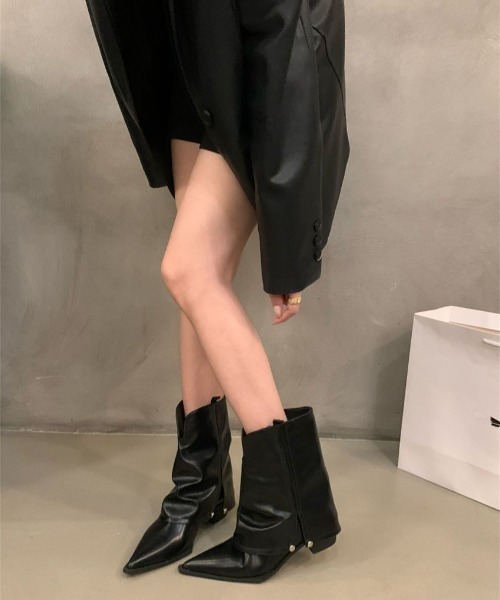 lilful（リルフル）の「ポイントスタッズウエスタンショートブーツ（ブーツ・レディース・ブラック/ダークブラウン・M/L）」の3枚目の写真