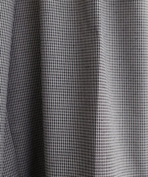 natural couture（ナチュラルクチュール）の「フロントターンバックタックパンツ（スラックス・レディース・チャコールグレー/その他1/その他2・SMALL/MEDIUM）」の18枚目の写真