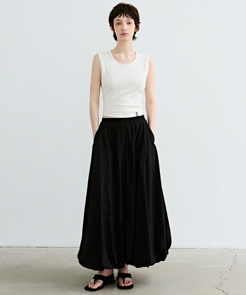 NICK&NICOLE(ニックアンドニコール)の「BACK SLIT STRING KNIT SLEEVELESS_IVORY(Tシャツ/カットソー・レディース・その他・FREE)」の4枚目の写真