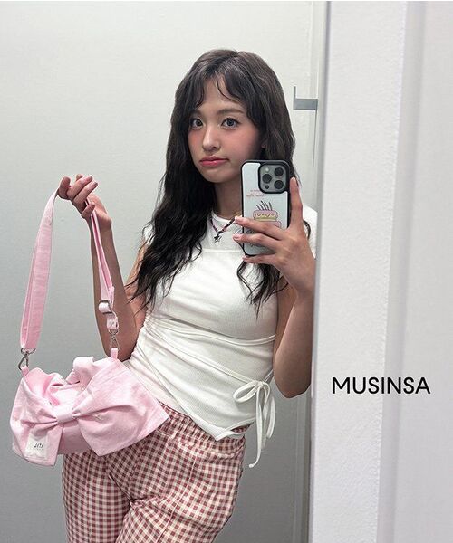 Miseki SEOUL（ミセキソウル）の「ストリングレイヤードニットトップス ホワイト（ニット/セーター・レディース・その他・1/2）」の9枚目の写真