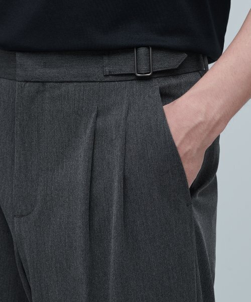 MUSINSA STANDARD（ムシンサスタンダード）の「サイドアジャストツーピンタックワイドスラックス[ミディアムグレー]（スラックス・メンズ・その他・40/38/26/27/28/29/42/36/34/32/30/31）」の6枚目の写真
