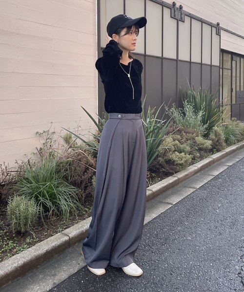 mline（エムライン）の「[mline]シアーベロア ギャザートップス（Tシャツ/カットソー・レディース・アイボリー/ブラック/ボルドー・FREE）」の22枚目の写真