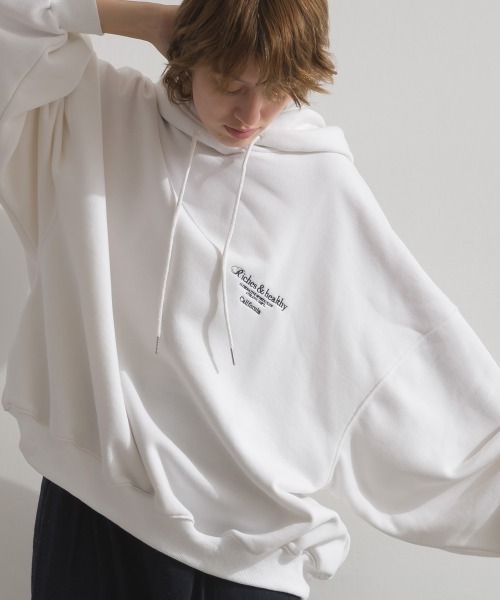 enhaut（アンオート）の「裏起毛 ブラスト加工 フロントロゴ刺繍 バックロゴ  オーバーサイズ スウェット パーカー（パーカー・レディース・グリーン/ホワイト/ネイビー/杢グレー・FREE）」の20枚目の写真