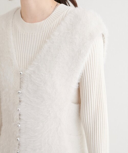 natural couture（ナチュラルクチュール）の「〈osono〉ラメフェザーニットベスト×リブワンピース（ワンピース・レディース・モカ/ブラウン/チャコールグレー/アイボリー・MEDIUM/LARGE）」の11枚目の写真