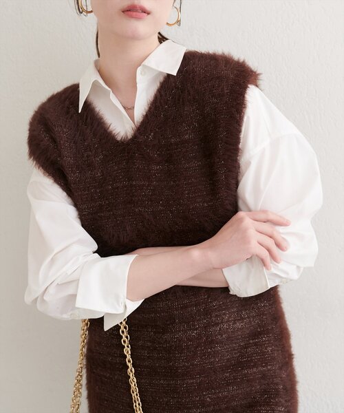 セール】〈osono〉ラメフェザーニットベスト×リブワンピース