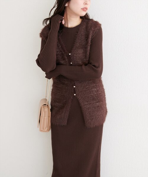 セール】〈osono〉ラメフェザーニットベスト×リブワンピース
