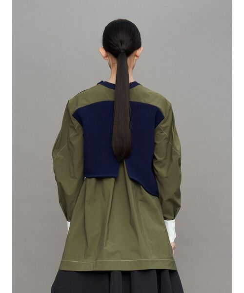 UN3D.（アンスリード）の「CURVE KNIT DOCKING SH / カーブニットドッキングシャツ（シャツ/ブラウス・レディース・ブラック/カーキ/イエロー・38/36）」の21枚目の写真