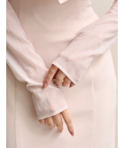 SNIDEL(スナイデル)の「オフショルリボンドレス(ワンピース・レディース・ブラック/グレイッシュベージュ/ピンクベージュ・0/1)」の9枚目の写真