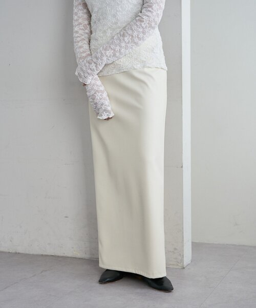 SHENERY（シーナリー）の「レザーマキシスカート（スカート・レディース・オフホワイト/キャメル/ブラック・36/38）」の4枚目の写真