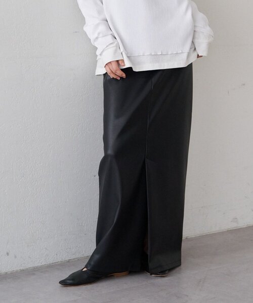 SHENERY（シーナリー）の「レザーマキシスカート（スカート・レディース・オフホワイト/キャメル/ブラック・36/38）」の15枚目の写真