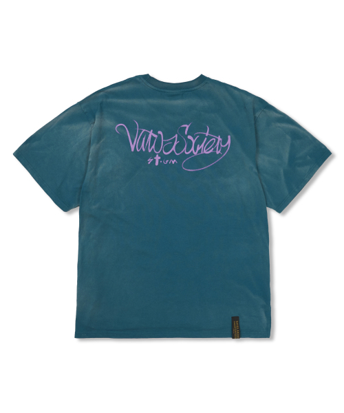STIGMA(スティグマ)の「Crayon Flower Vintage-Like Washed Oversized Short Sleeves T-Shirts Blue(Tシャツ/カットソー・メンズ・その他・LARGE/MEDIUM/X-LARGE)」の2枚目の写真