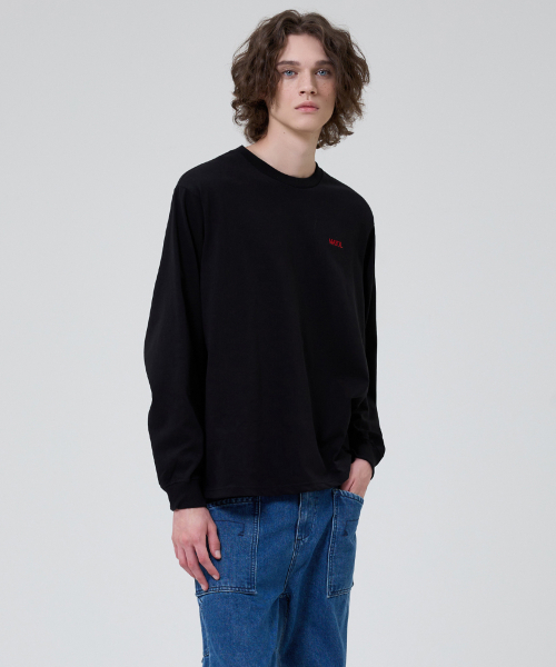 MAYOL（マイヨール）の「ロゴベーシックロングスリーブTシャツ_ブラック（Tシャツ/カットソー・メンズ・ブラック・MEDIUM/LARGE/X-LARGE）」の3枚目の写真