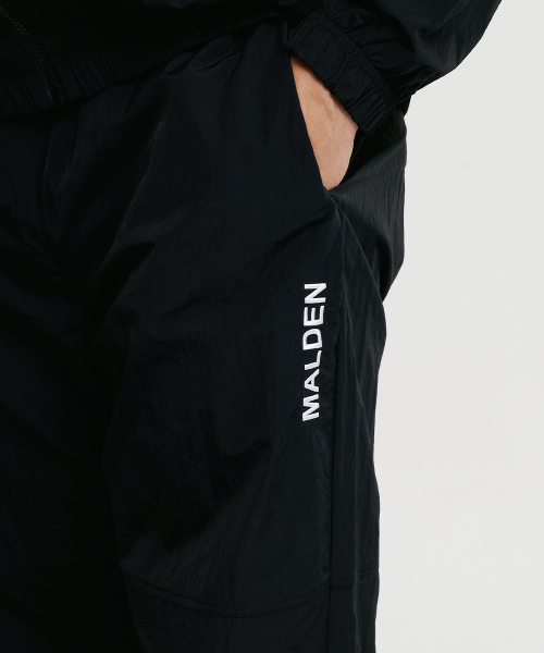 MALDEN(モールデン)の「アセンティックウーブントラックパンツ(スウェットパンツ・レディース・その他・MEDIUM/SMALL/X-LARGE)」の4枚目の写真