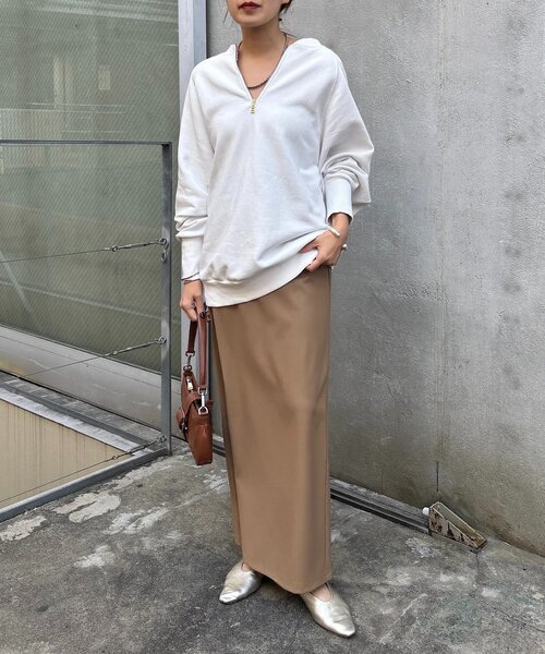 SHENERY（シーナリー）の「2WAYジップスウェット（スウェット・レディース・グレー/オフホワイト/ネイビー・FREE）」の4枚目の写真