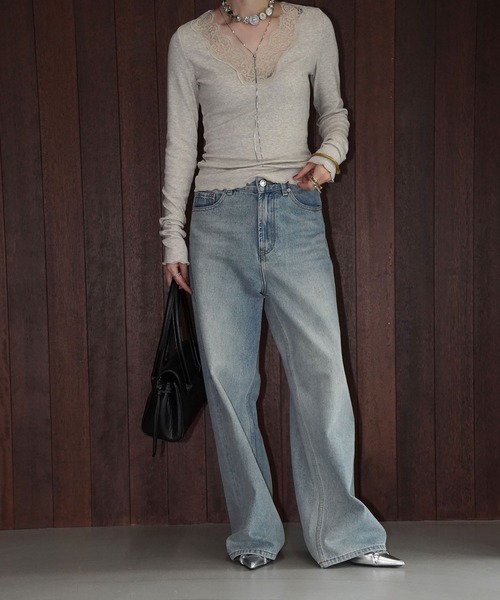 chuclla（チュクラ）の「レースネックリブニットトップス chw26s017（Tシャツ/カットソー・レディース・ライトベージュ/ブラック/モカ・FREE）」の4枚目の写真