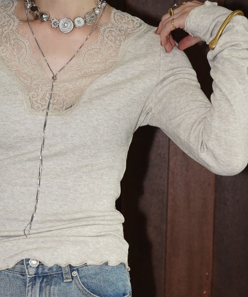 chuclla（チュクラ）の「レースネックリブニットトップス chw26s017（Tシャツ/カットソー・レディース・ライトベージュ/ブラック/モカ・FREE）」の6枚目の写真