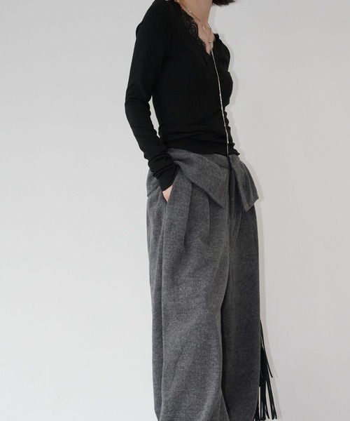 chuclla（チュクラ）の「レースネックリブニットトップス chw26s017（Tシャツ/カットソー・レディース・ライトベージュ/ブラック/モカ・FREE）」の17枚目の写真