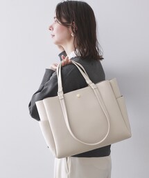 OPAQUE.CLIP（オペークドットクリップ）の「シュリンク合皮大容量トートバッグ【人間工学／軽量／A4サイズ対応／2WAY】（トートバッグ）」
