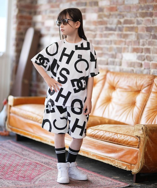 DC(ディーシー)の「DC/ディーシー 半袖 Tシャツ 26 KD ALLOVER SS YST261516(Tシャツ/カットソー・キッズ・ブラック×ホワイト/ホワイト×ブラック・160cm/150cm/140cm/130cm/120cm/110cm/100cm)」の4枚目の写真