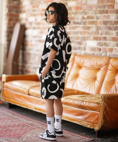 DC(ディーシー)の「DC/ディーシー 半袖 Tシャツ 26 KD ALLOVER SS YST261516(Tシャツ/カットソー・キッズ・ブラック×ホワイト/ホワイト×ブラック・160cm/150cm/140cm/130cm/120cm/110cm/100cm)」の7枚目の写真