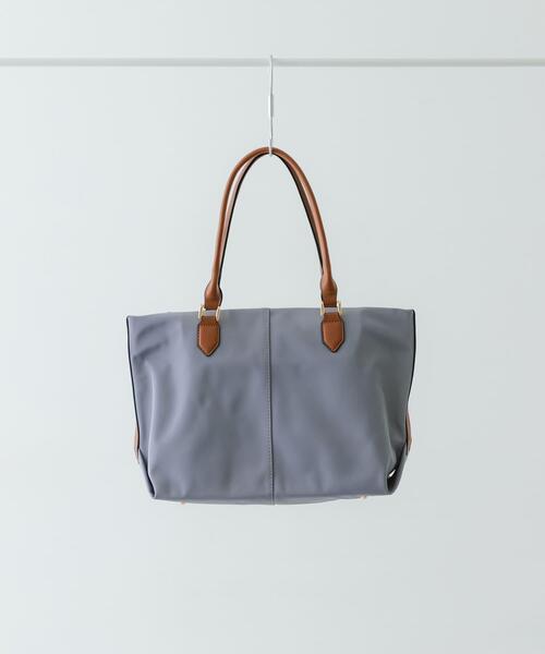 RODE SKO（ロデスコ）の「撥水ミドルトートバッグ（トートバッグ・レディース・ブラック/グレー/ベージュ/レッド・ONE）」の3枚目の写真