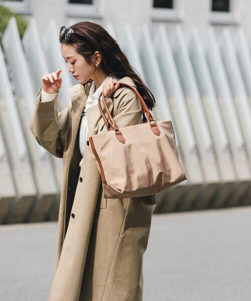 RODE SKO（ロデスコ）の「撥水ミドルトートバッグ（トートバッグ・レディース・ブラック/グレー/ベージュ/レッド・ONE）」の16枚目の写真