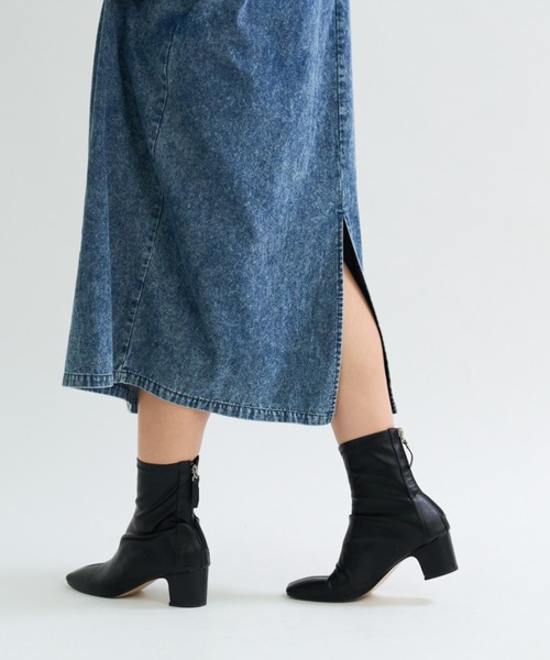 A.D.C.L.（エーディーシーエル）の「ハーフジップ デニム ロングワンピース サムホール付き（ワンピース・レディース・ブラック/ブルー・L/M）」の19枚目の写真