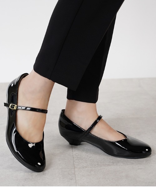 ALETTA(アレッタ)の「ALETTA-アレッタ- 究極のプレーンパンプス -ラウンドトゥ3.5cmヒール-(レインシューズ・レディース・トップグレー/ブラック/グレイッシュベージュ/クリアブラック・23.5cm/24.0cm/24.5cm/25.0cm/23.0cm/22.5cm)」の2枚目の写真