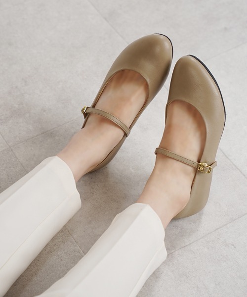 ALETTA(アレッタ)の「ALETTA-アレッタ- 究極のプレーンパンプス -ラウンドトゥ3.5cmヒール-(レインシューズ・レディース・トップグレー/ブラック/グレイッシュベージュ/クリアブラック・23.5cm/24.0cm/24.5cm/25.0cm/23.0cm/22.5cm)」の17枚目の写真