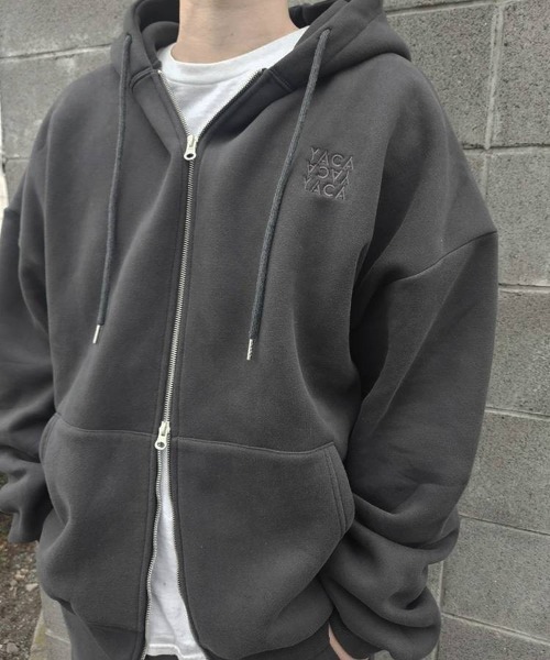 YACA(ヤーカ)の「Big Silhouette Logo Sweat PT/ビッグシルエットロゴスウェットパンツ【unisex item】(スウェットパンツ・レディース・ライトグレー/チャコールグレー・FREE)」の15枚目の写真