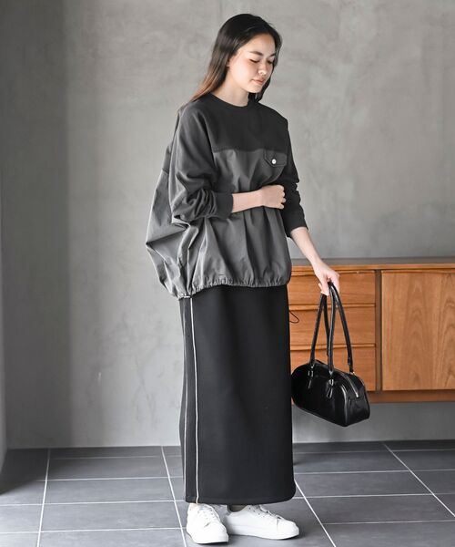 rps(アールピーエス)の「ピグメント裏毛ドルマンドロストプルオーバー(スウェット・レディース・ブルー/パープル/ブラック・フリー)」の4枚目の写真