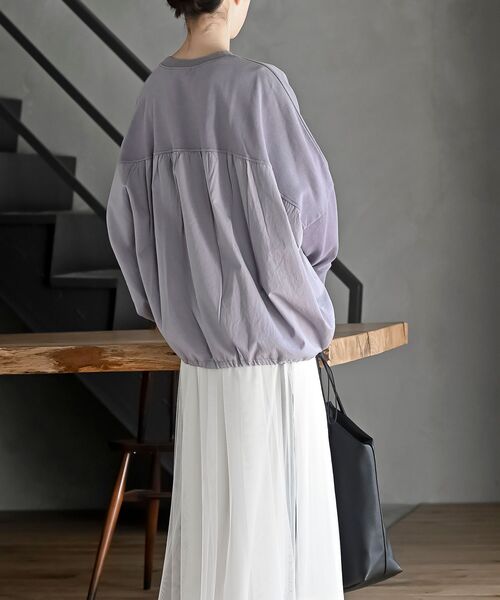 rps(アールピーエス)の「ピグメント裏毛ドルマンドロストプルオーバー(スウェット・レディース・ブルー/パープル/ブラック・フリー)」の14枚目の写真