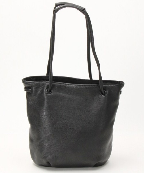 CACHELLIE（カシェリエ）の「LEATHER 2WAY TOTE（ショルダーバッグ・レディース・グレイッシュベージュ/ブラック・FREE）」の4枚目の写真